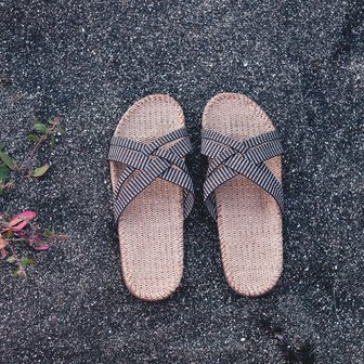 Shangies sandals women black stripes