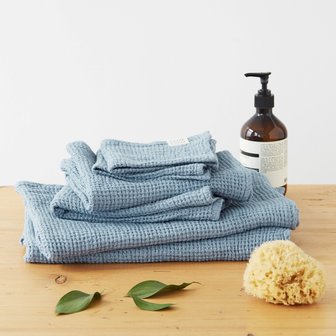 Linen Tales linnen wafel handdoekje 30 x 30 cm pastelblauw