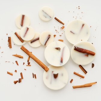 Munio Candela scented soy wax rounds Cinnamon