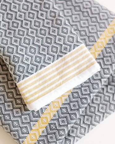 Mungo Itawuli towel Congo grey