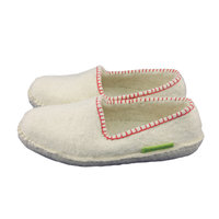 Felted wool slippers natural with red stitched border
